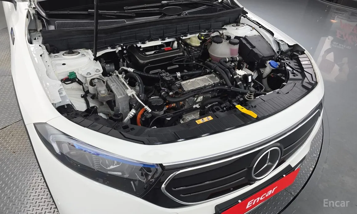 Mercedes-Benz EQB, 2022 — фото 6 из 12
