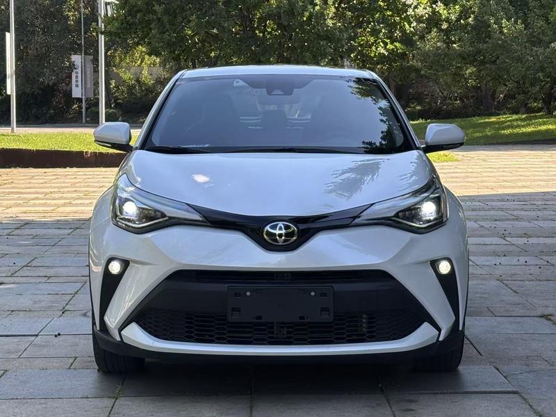 Toyota C-HR, 2021 — фото 2 из 10