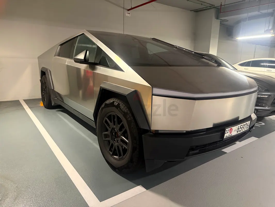 Tesla Cybertruck, 2024