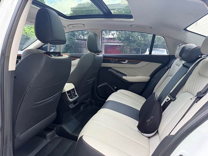 Dongfeng Aeolus Yixuan Max, 2021 — фото 8 из 9