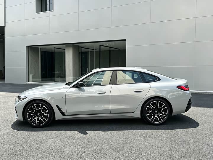 BMW 4 Series, 2024 — фото 4 из 9