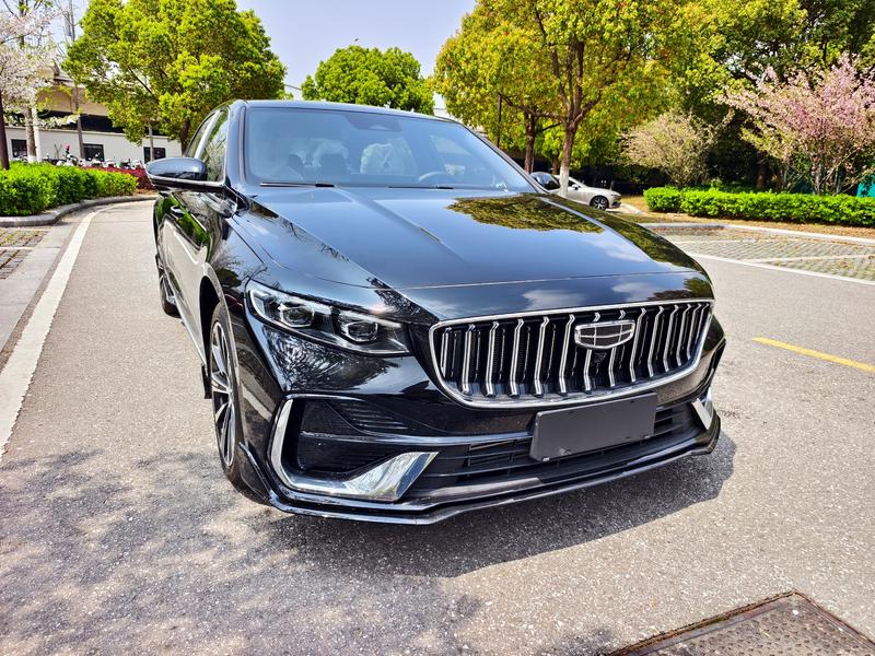 Geely Preface, 2025 — фото 3 из 12