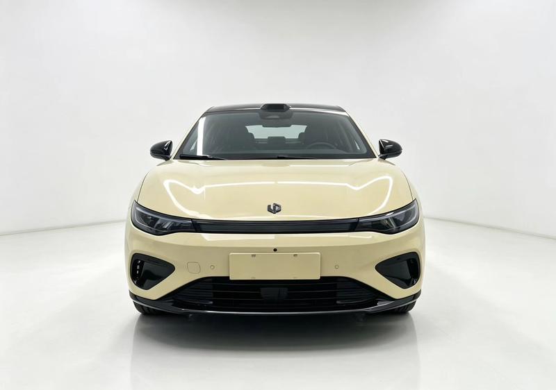 Leapmotor Lafa5, 2026 — фото 2 из 9
