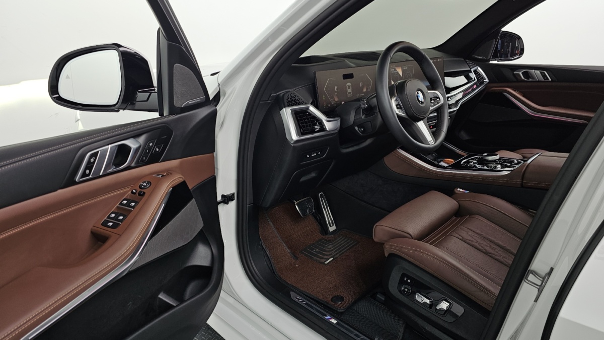 BMW X5, 2025 — фото 9 из 12