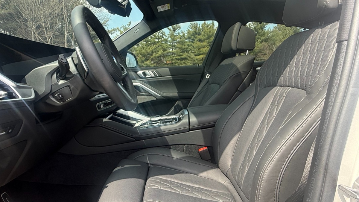 BMW X6, 2024 — фото 9 из 12