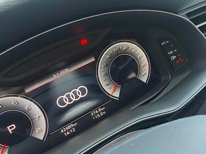 Audi Q7, 2023 — фото 6 из 9