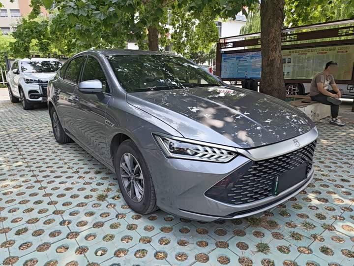 BYD Qin Plus, 2024 — фото 4 из 9
