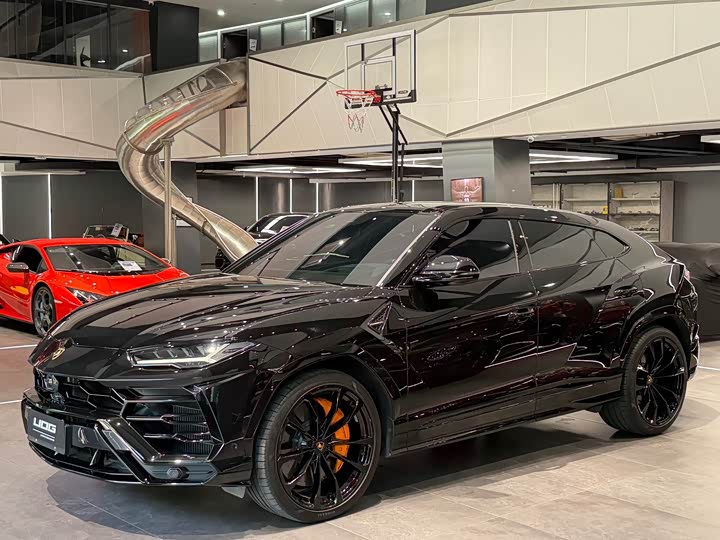 Lamborghini Urus, 2022 — купить в Туле под ключ