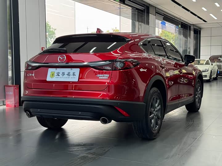 Mazda CX-4, 2023 — фото 5 из 9