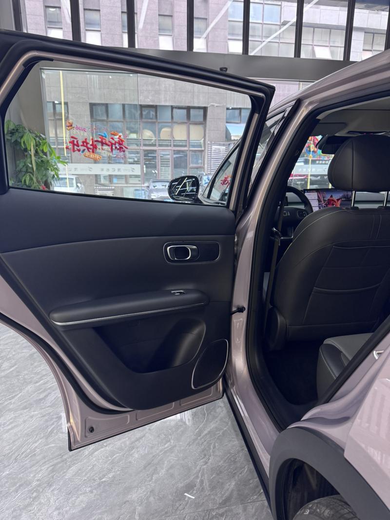 Changan Qiyuan (Nevo) Q05, 2025 — фото 11 из 12