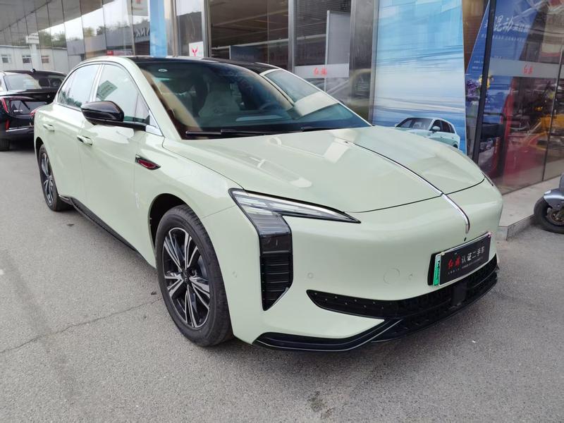 Hongqi EH7, 2025 — фото 3 из 10