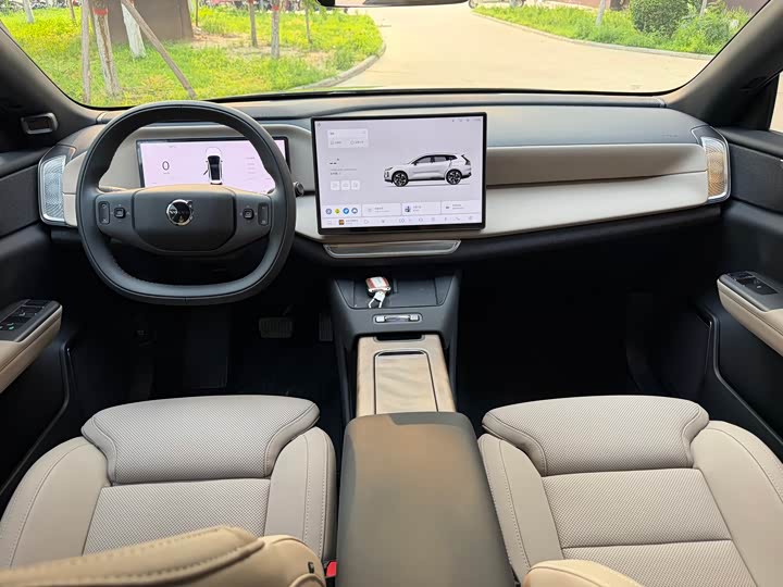 Volvo XC70 Hybrid, 2025 — фото 7 из 9