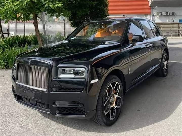 Rolls-Royce Cullinan, 2024 — купить в Костроме под ключ