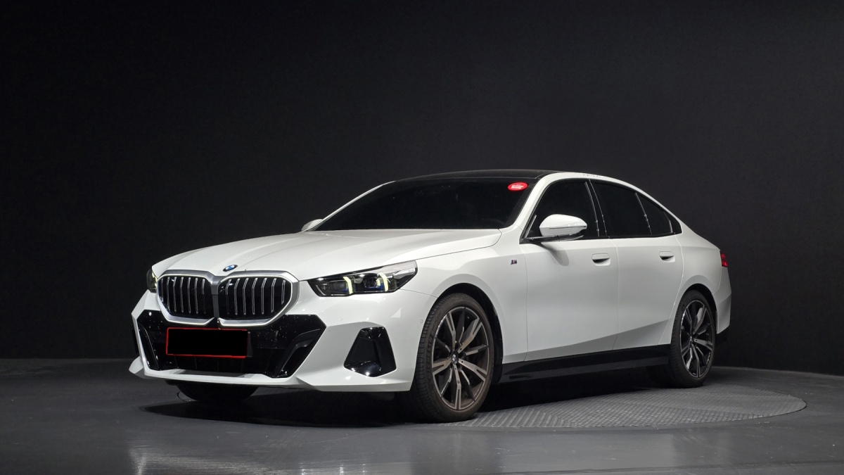 BMW 5 Series, 2025 — купить в Туле под ключ