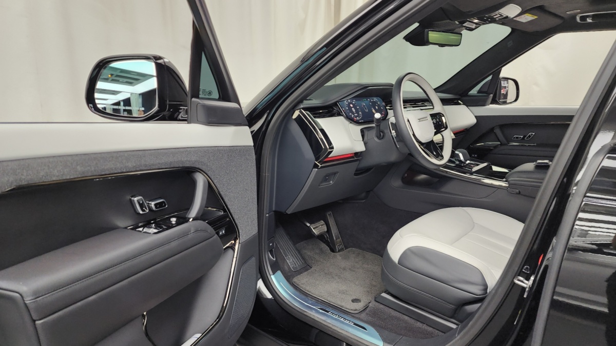 Land Rover Range Rover Sport, 2024 — фото 10 из 12