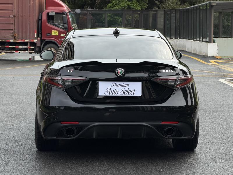 Alfa Romeo Giulia, 2025 — фото 5 из 12