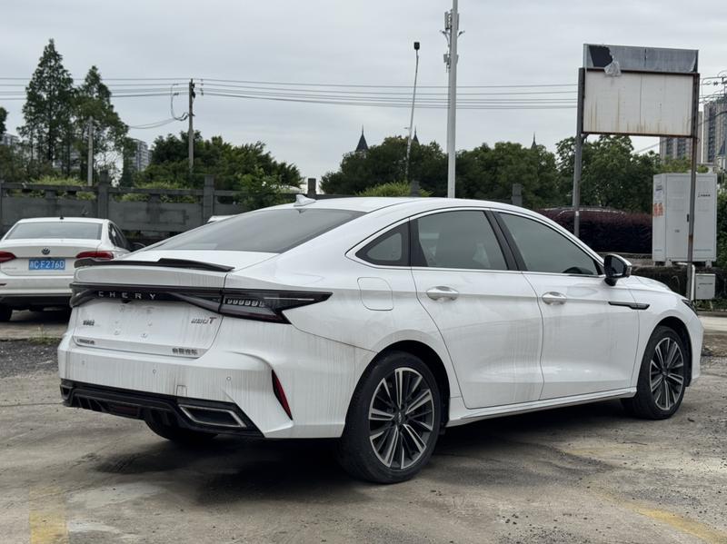 Chery Arrizo 8, 2023 — фото 6 из 12