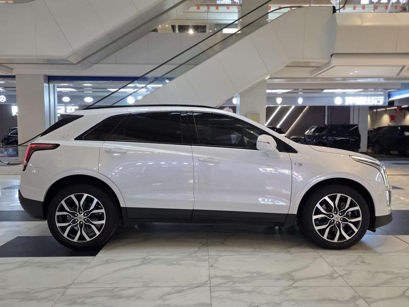 Cadillac XT5, 2023 — фото 7 из 12