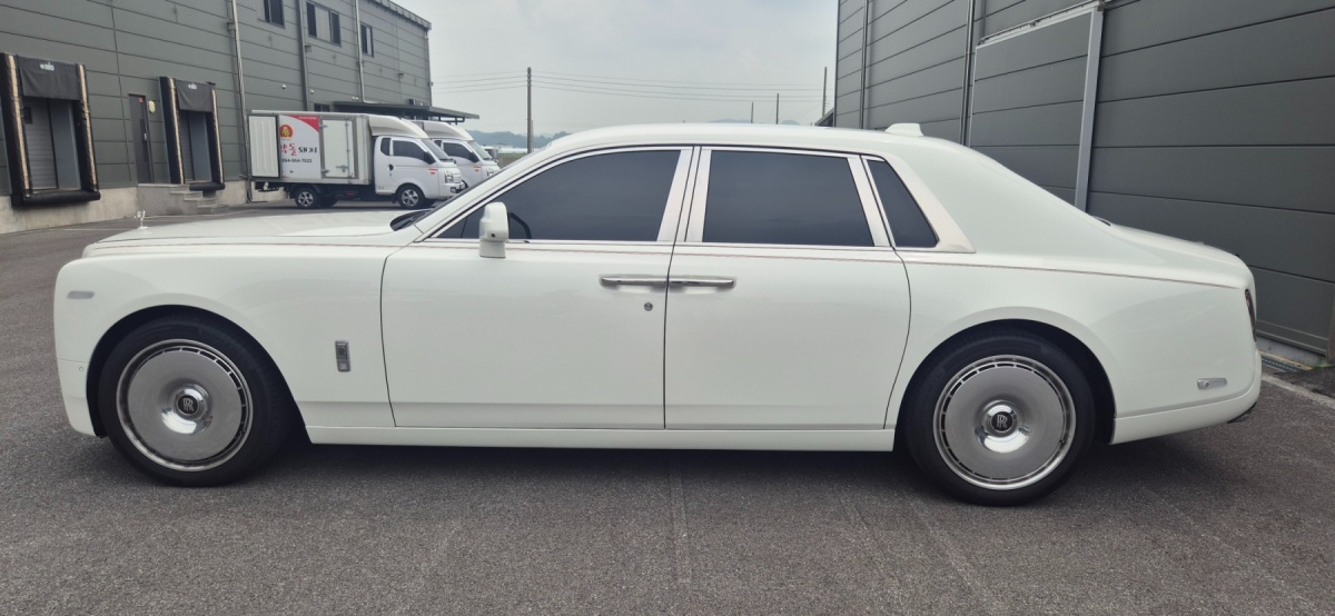 Rolls-Royce Phantom, 2025 — купить в Белгороде под ключ