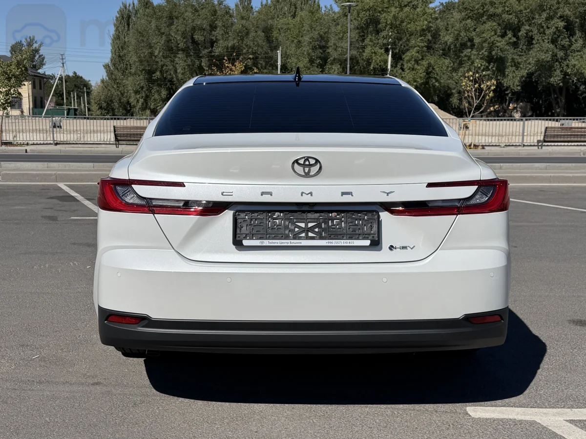 Toyota Camry, 2026 — фото 5 из 12