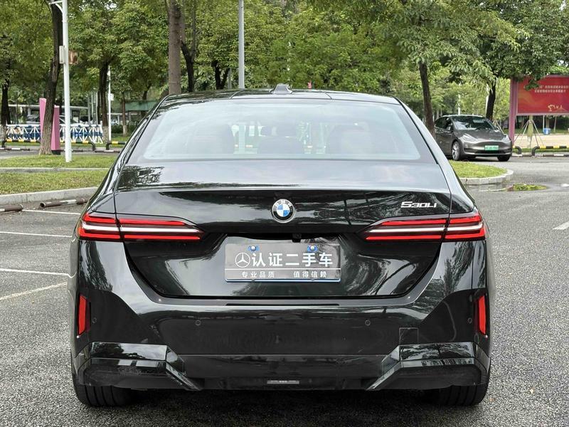 BMW 5 Series, 2026 — фото 5 из 12
