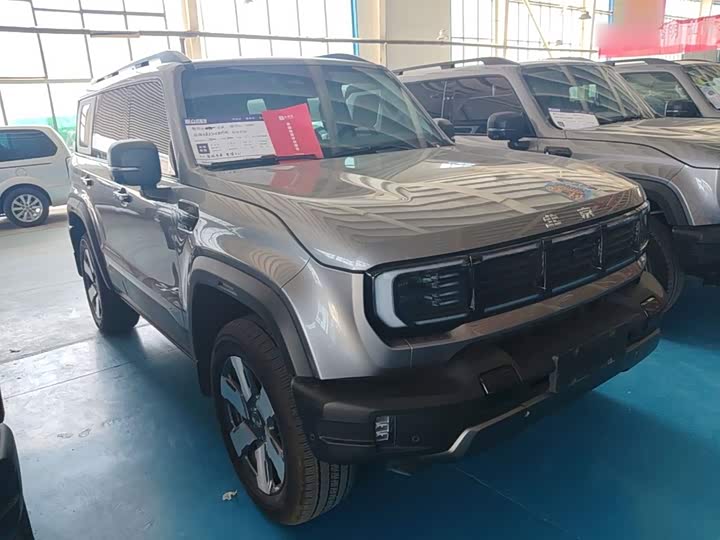 BAIC Beijing BJ40 Hybrid, 2025 — фото 4 из 9