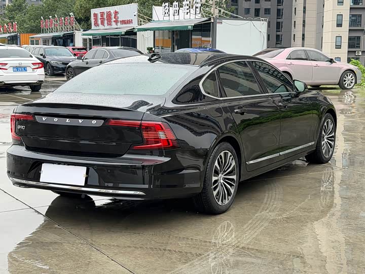 Volvo S90, 2023 — фото 5 из 9
