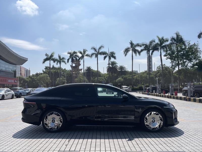 GAC Hyptec A8, 2025 — фото 8 из 12