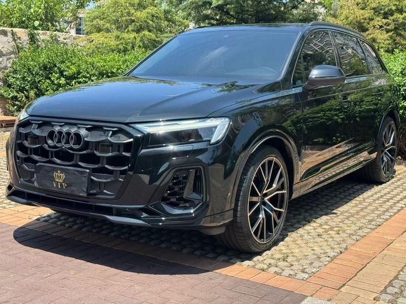 Audi Q7, 2025 — купить в Саранске под ключ