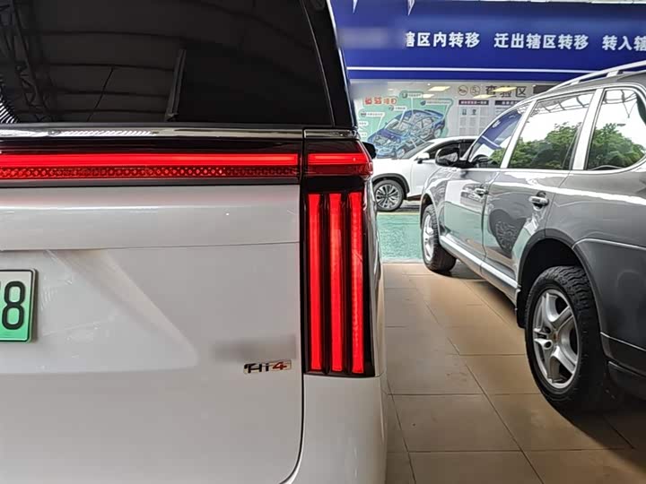 Wey 80 Hybrid, 2025 — фото 8 из 9