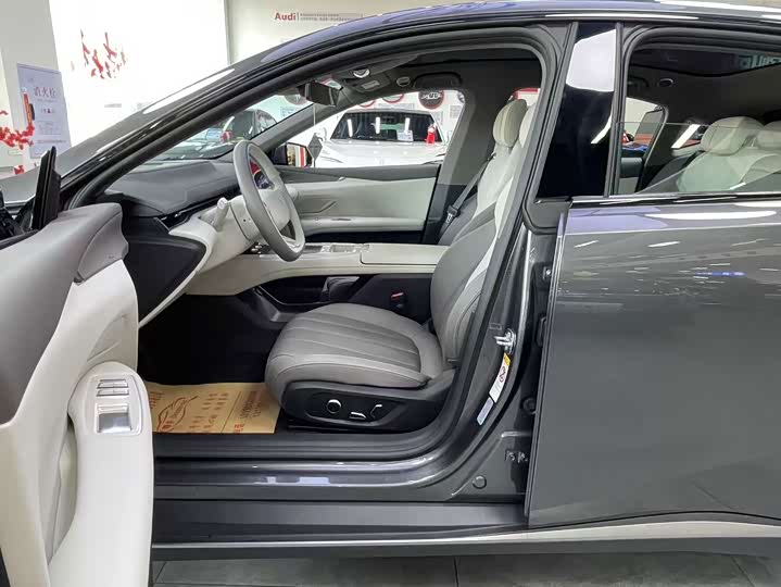 Changan Deepal L07, 2025 — фото 4 из 9