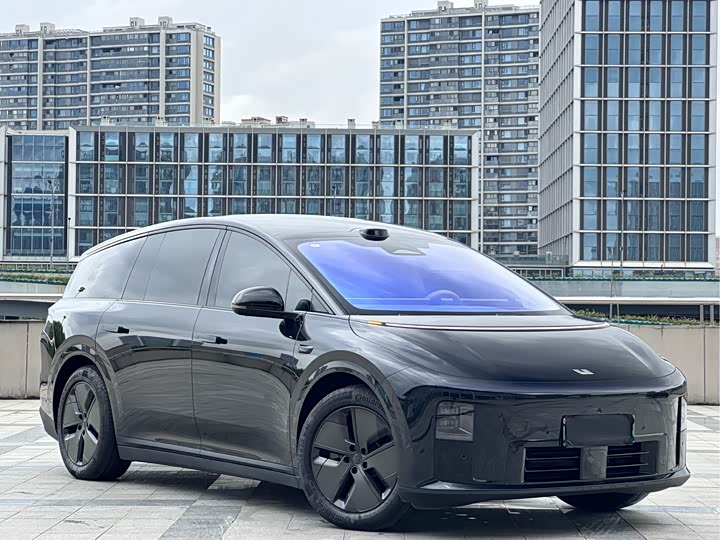 LiXiang i8, 2025 — фото 2 из 9