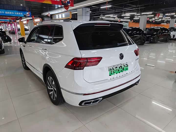 Volkswagen Tiguan L Hybrid, 2021 — фото 7 из 9