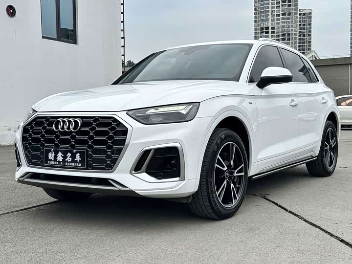Audi Q5L, 2024 — купить в Саранске под ключ