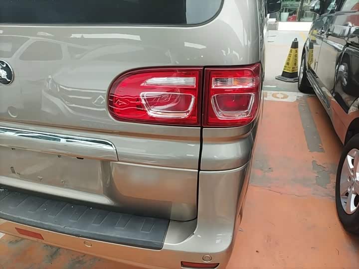 Dongfeng Forthing Lingzhi M5, 2024 — фото 8 из 9