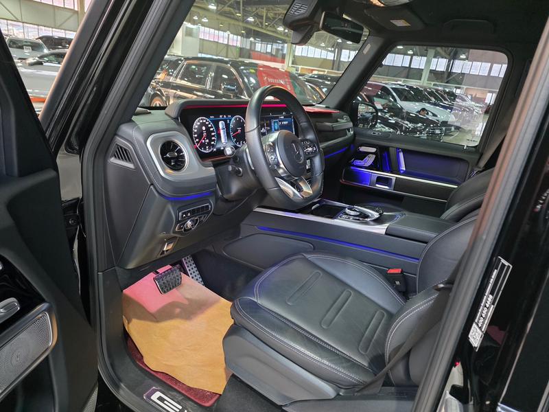 Mercedes-Benz G-Class, 2023 — фото 12 из 12