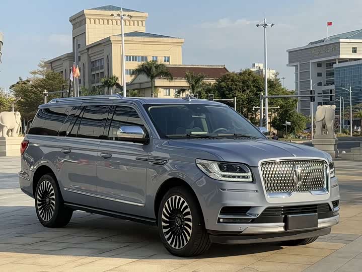 Lincoln Navigator, 2021 — фото 3 из 9