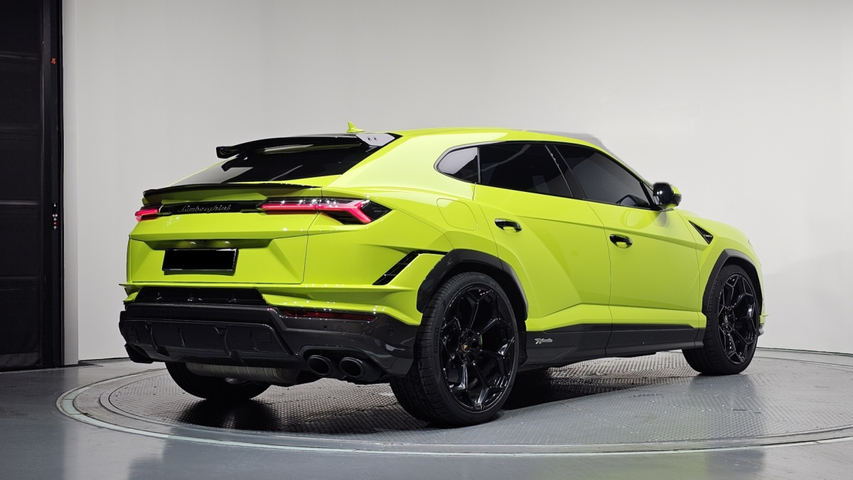 Lamborghini Urus, 2024 — фото 2 из 12