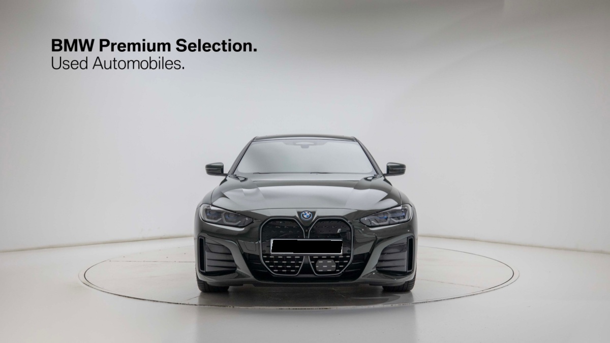 BMW i4, 2022 — фото 3 из 12