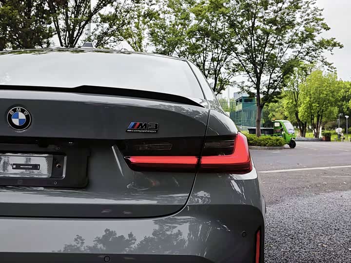 BMW M3, 2024 — фото 8 из 9
