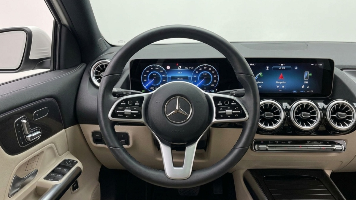 Mercedes-Benz EQA, 2025 — фото 10 из 11