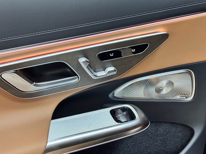 Mercedes-Benz E-Class, 2026 — фото 8 из 9