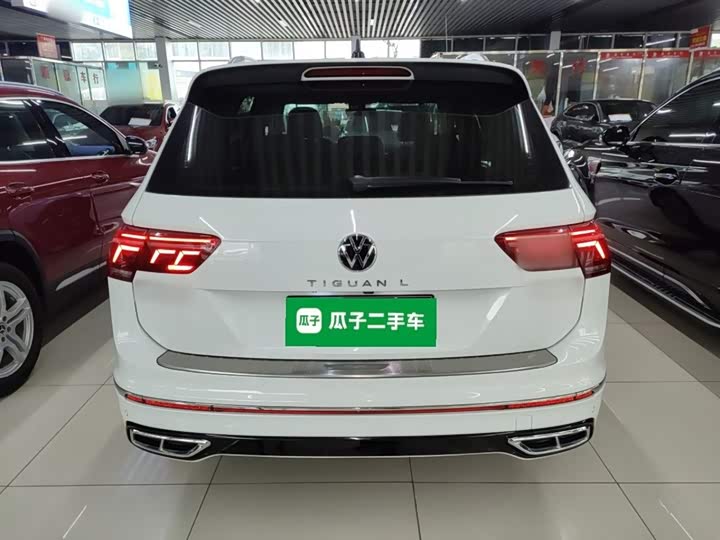 Volkswagen Tiguan L Pro, 2024 — фото 4 из 9