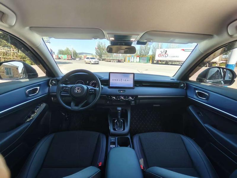 Honda Vezel, 2025 — фото 7 из 12