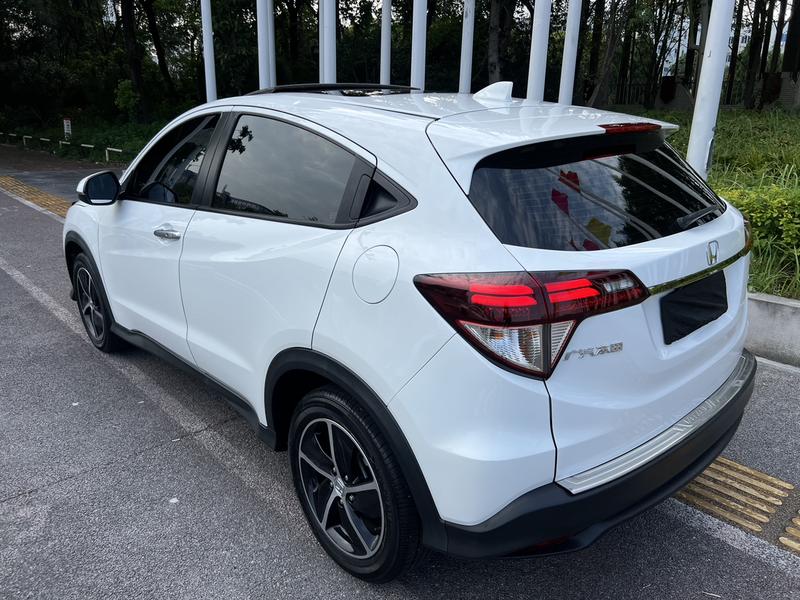 Honda Vezel, 2022 — фото 5 из 12