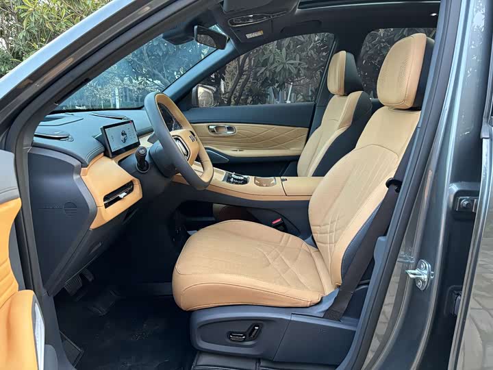 Geely Galaxy Starship 7, 2024 — фото 7 из 9
