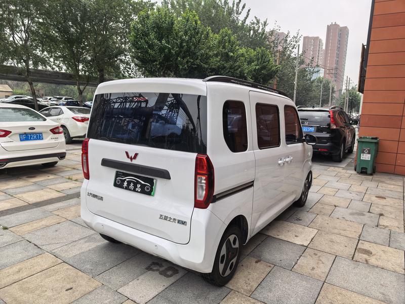 Wuling Sunshine EV, 2025 — фото 6 из 12