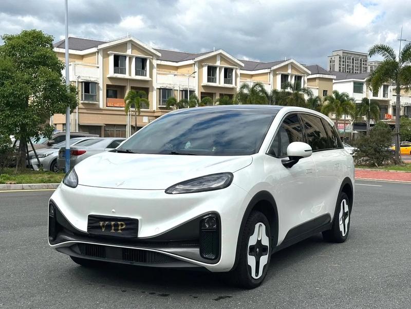 BAIC Arcfox Kaola S, 2025 — купить в Ульяновске под ключ