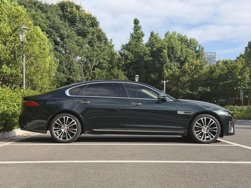 Jaguar XF L, 2022 — фото 8 из 12