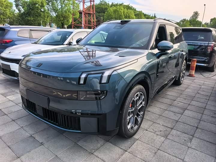 Lynk & Co 900, 2025 — купить в Перми под ключ